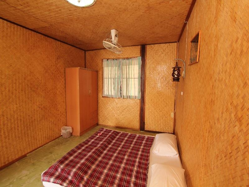 T & T Hostel Καντσαναμπούρι Εξωτερικό φωτογραφία