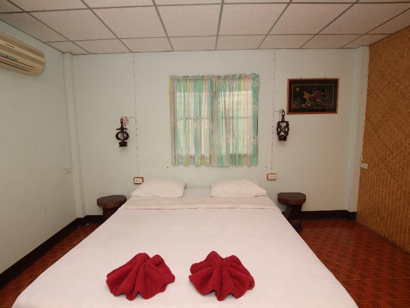 T & T Hostel Καντσαναμπούρι Εξωτερικό φωτογραφία