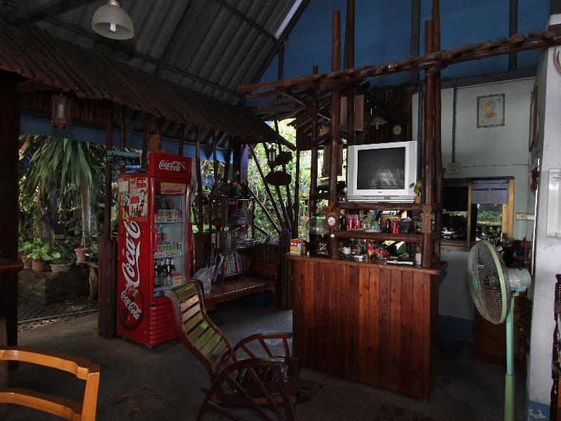 T & T Hostel Καντσαναμπούρι Εξωτερικό φωτογραφία