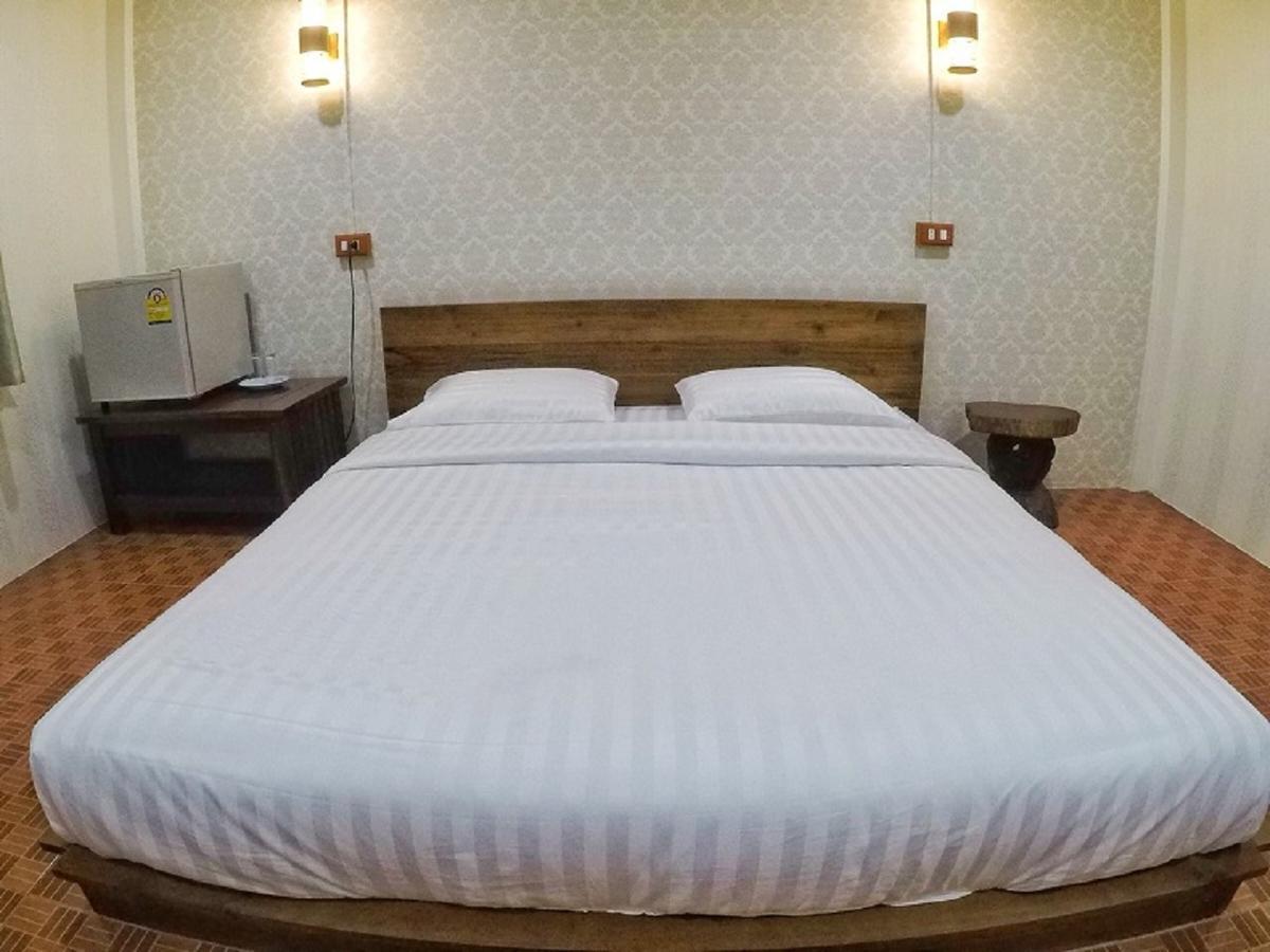 T & T Hostel Καντσαναμπούρι Εξωτερικό φωτογραφία